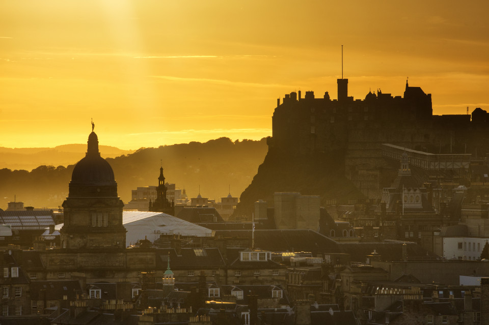 Edinburgh bei Sonnenuntergang