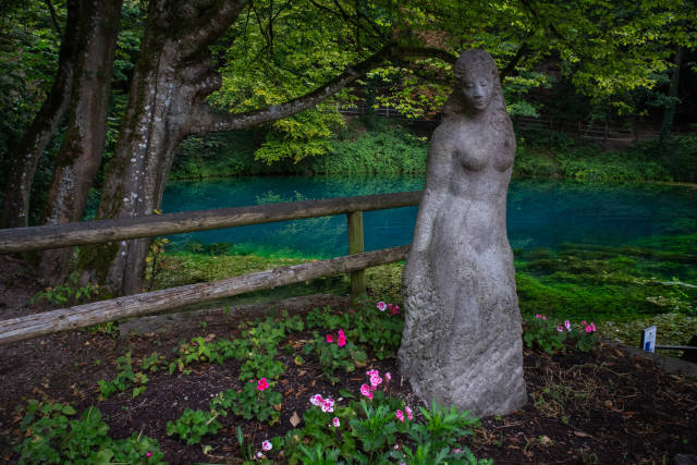 Am Blautopf vor dem Umbau