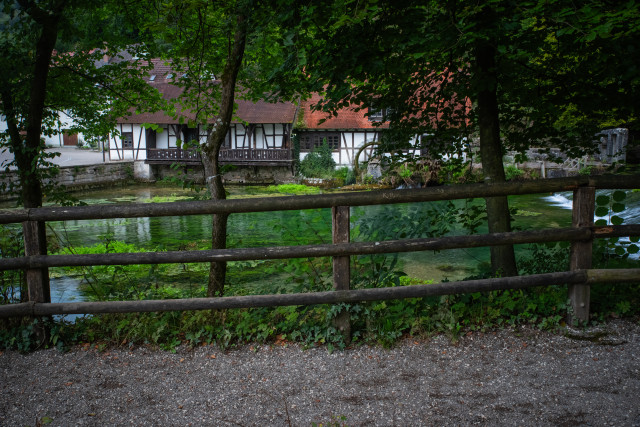 Am Blautopf vor dem Umbau