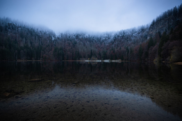 Erster Schnee am Feldsee
